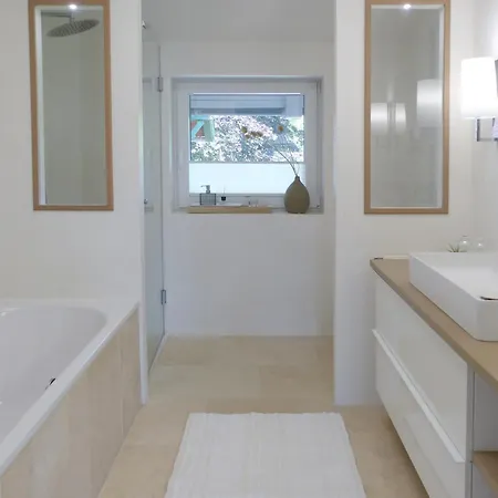 De Ole -swalbennest Apartmán Lutjenholm